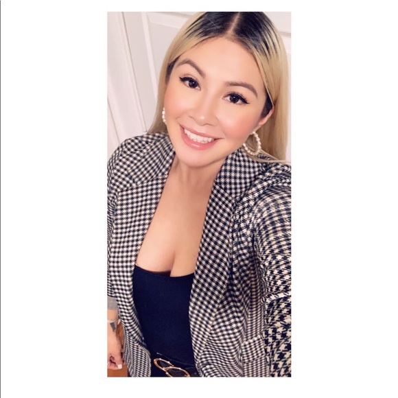 Meet the Posher Other - Meet your Posher, Crystal